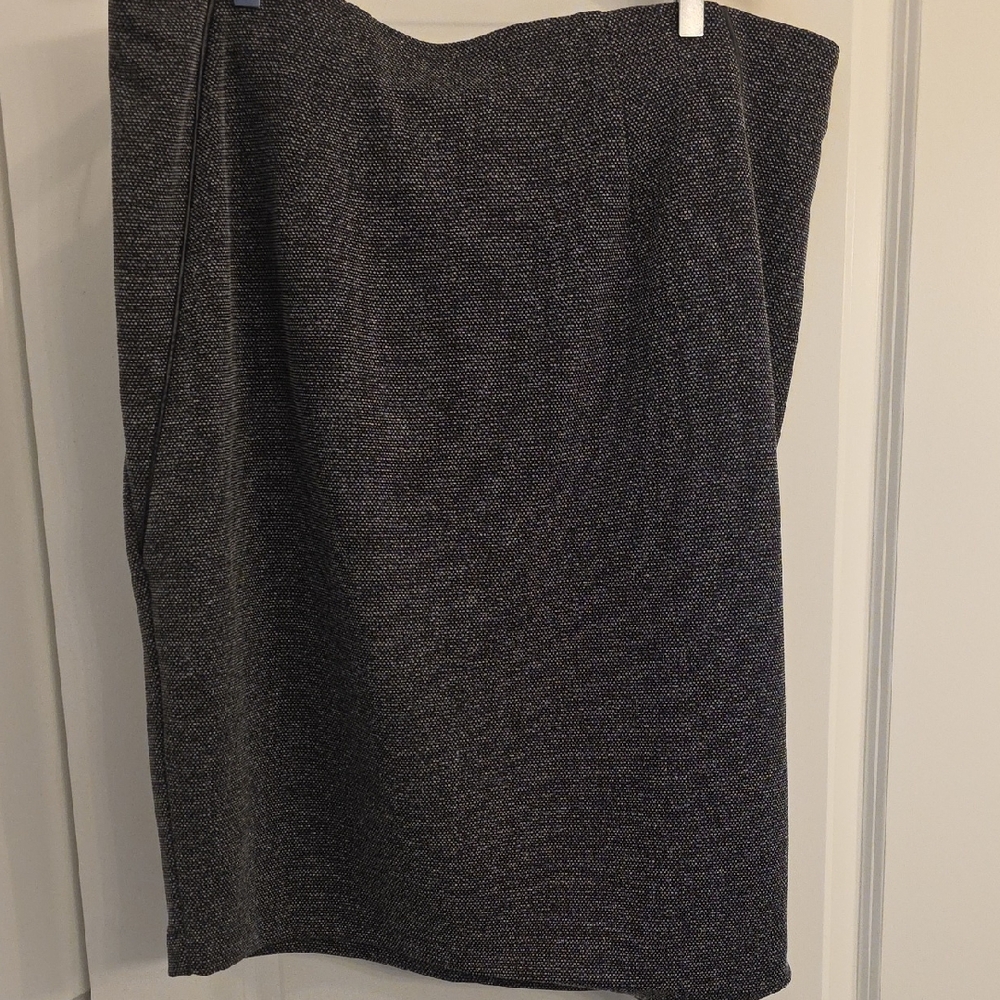 Lane Bryant Dark Charcoal Tweed Pencil Skirt